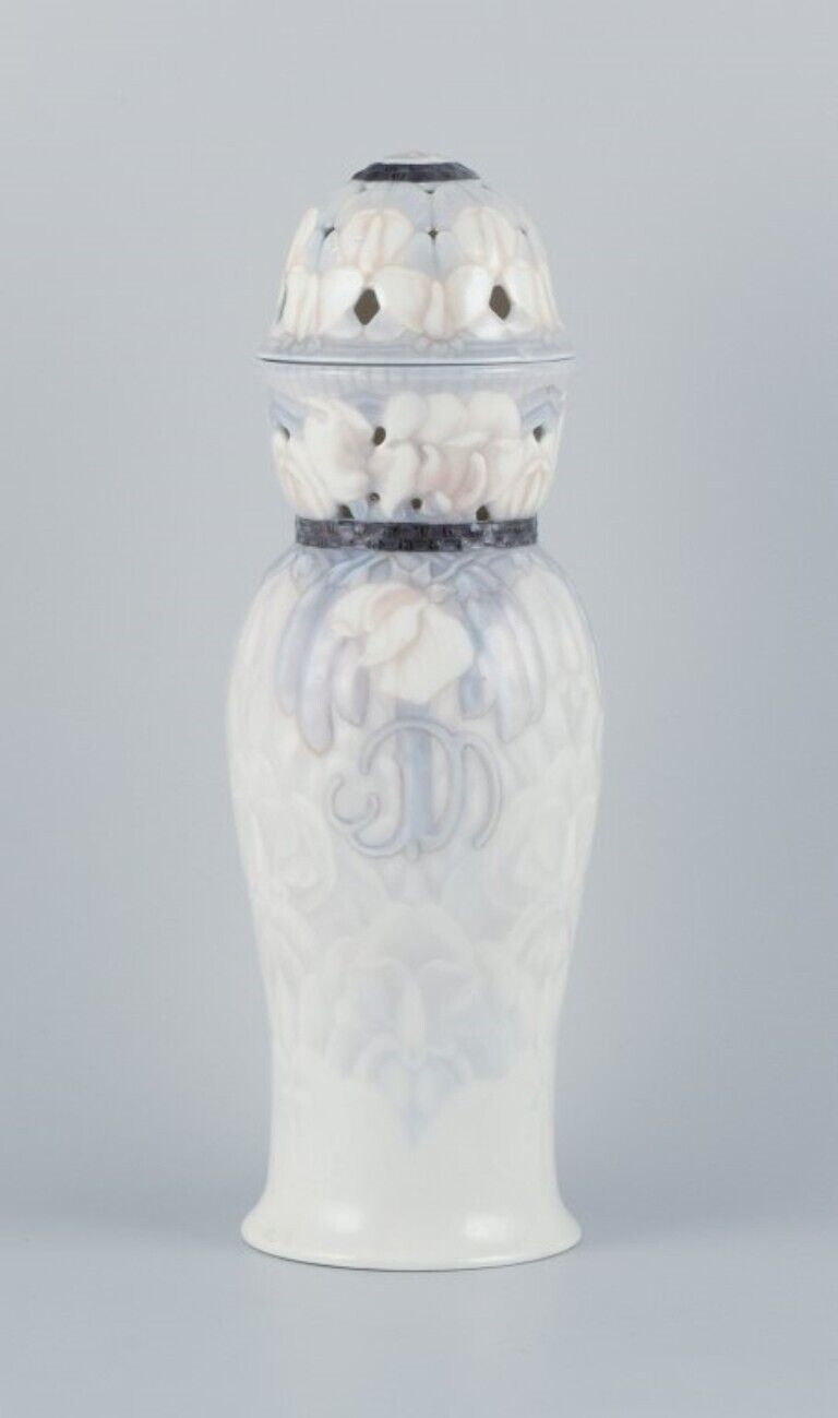 Jo Hahn Locher Vase im Jugendstil von Bing & Grøndahl – Groß und eindrucksvoll