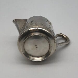 Gestempelte Milchkanne aus 840er Silber im Jugendstil