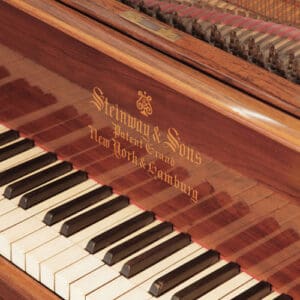 Maßgeschneiderter Steinway Modell O Flügel zu verkaufen