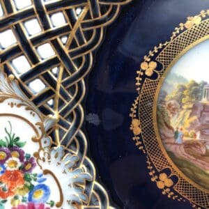 Meissen Porzellan Prunkteller mit Durchbruchdesign, Kobaltblau und Gold, 1. Wahl